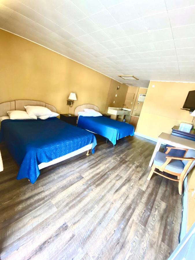 Tropic Motel Aransas Pass Exterior photo